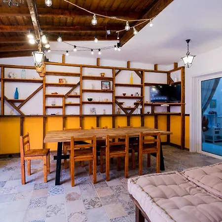 True Canarian 6 Bedrooms With Hot Tub 빌라 *