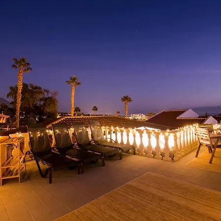 True Canarian 6 Bedrooms With Hot Tub Вилла