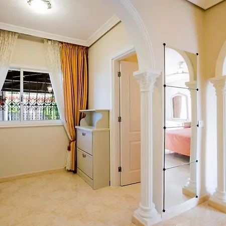 Вилла True Canarian 6 Bedrooms With Hot Tub Кальяо-Сальвахе